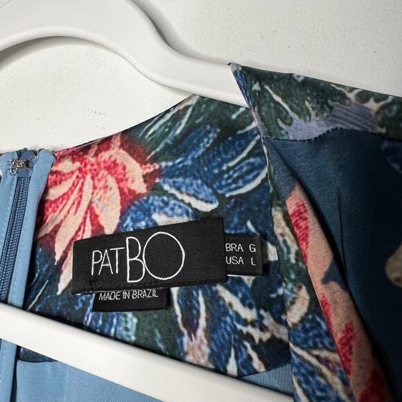 PatBo Gilly Print Satin Plunge Bodysuit Size L - Picture 6 of 11